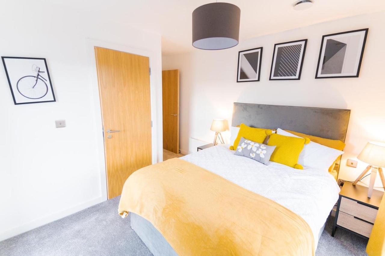 Exquisite Cosy 2-Bed Apartment In Salford Manchester Eksteriør bilde