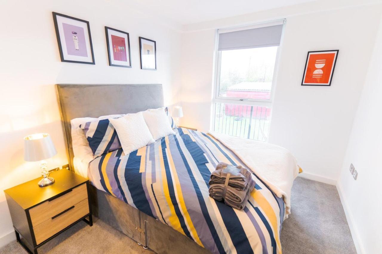 Exquisite Cosy 2-Bed Apartment In Salford Manchester Eksteriør bilde